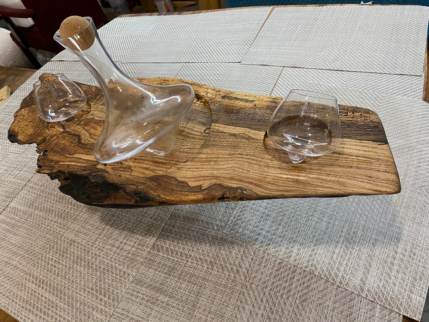 Live edge rolling wine decanter tray