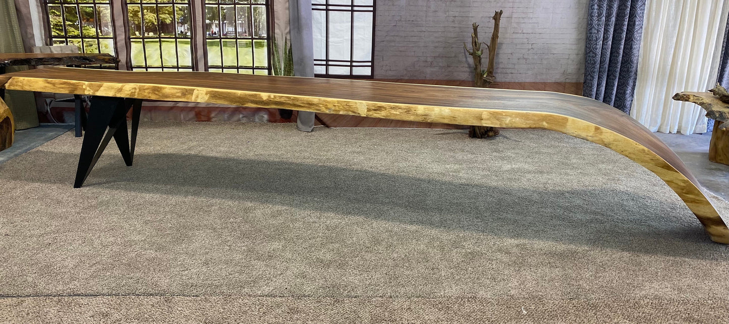 One of a kind 17 ft Drip Table!!!